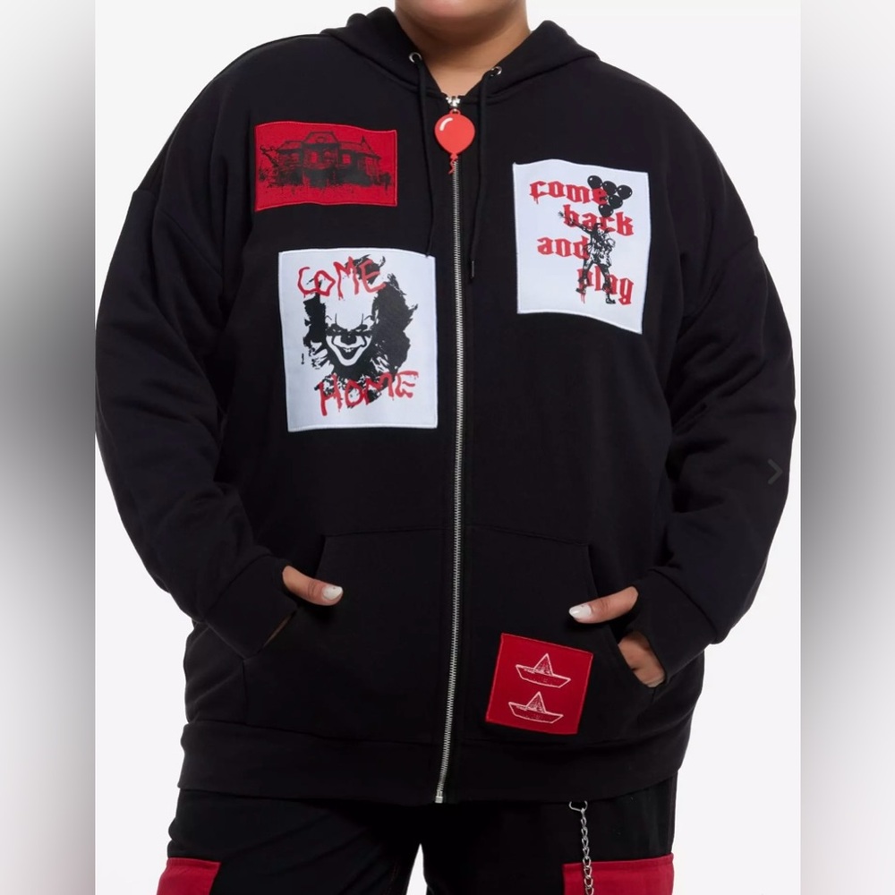 Hot Topic IT Pennywise Patches Girls Oversized Hoodie Plus Size 0X